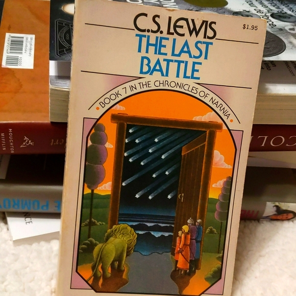 5 of C.S. Lewis The Chronicles of Narnia - Picture 1 of 16